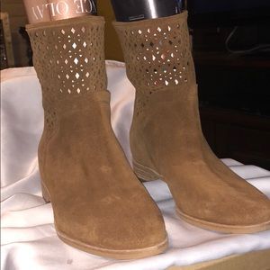 Brand New Michael Kors booties